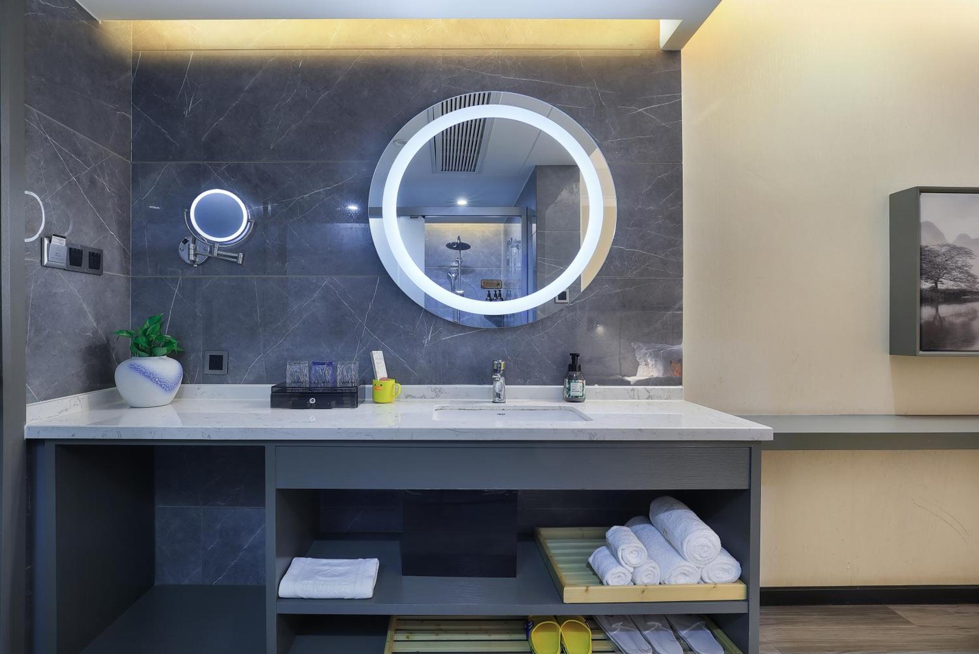 Wing Hotel Guilin - Central Square 외부 사진