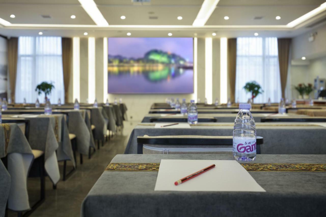 Wing Hotel Guilin - Central Square 외부 사진
